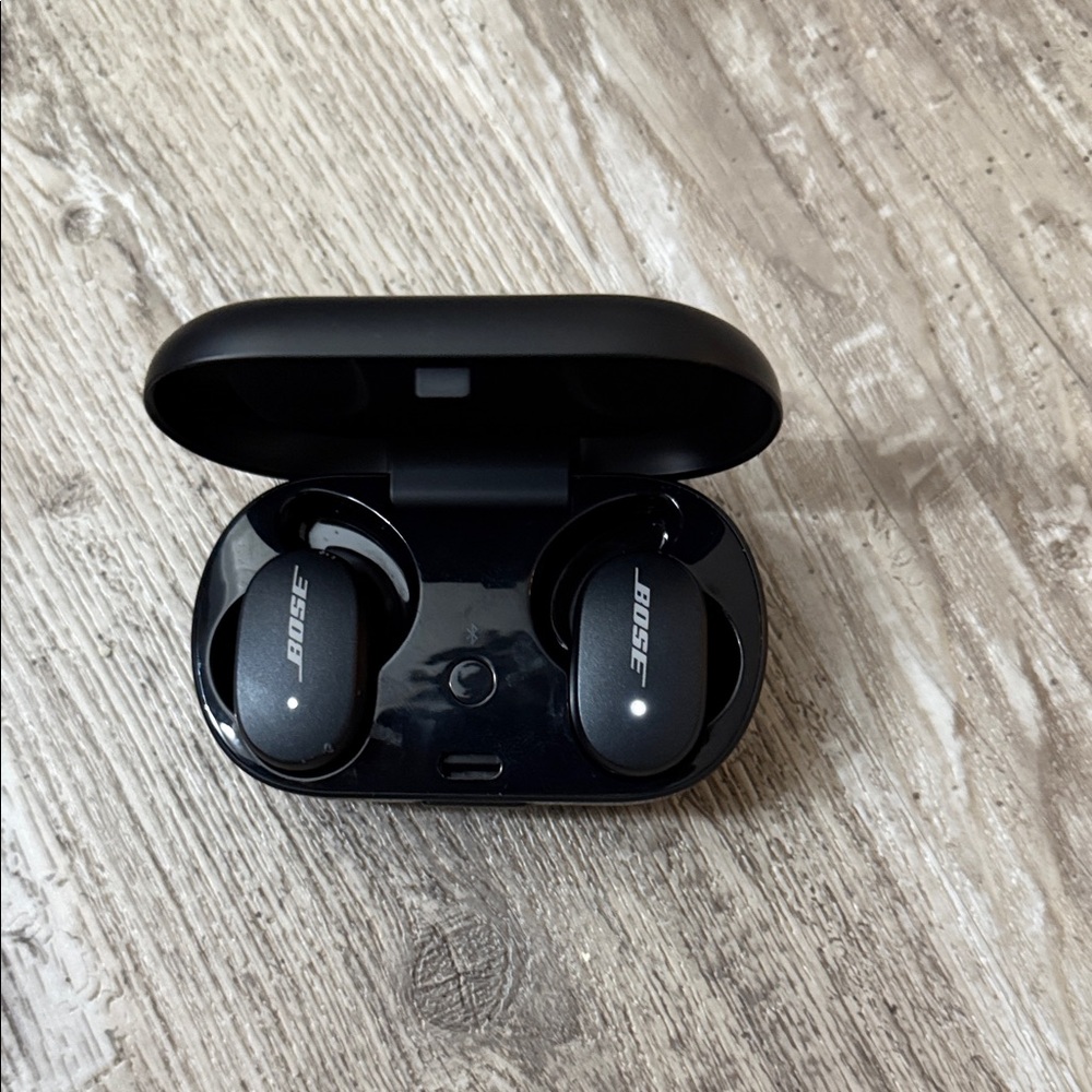 Bose Black Wireless Earbuds